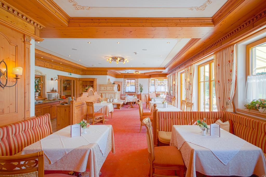 Landhaus Gruenau 왈스 외부 사진